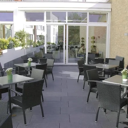 奥伯豪森公园酒店 4* 奥伯豪森