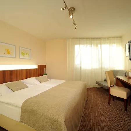Hotel Parkhotel 4*